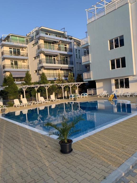 Апартамент Fleur Nesebar Ngoại thất bức ảnh